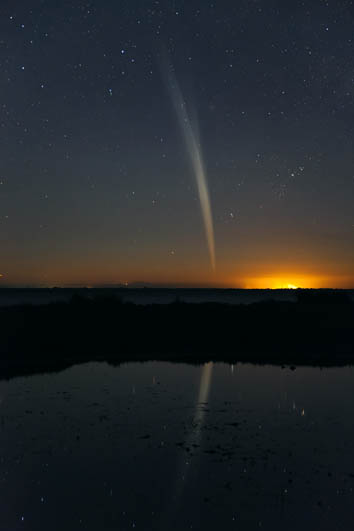 Comet Lovejoy by Colin Legg